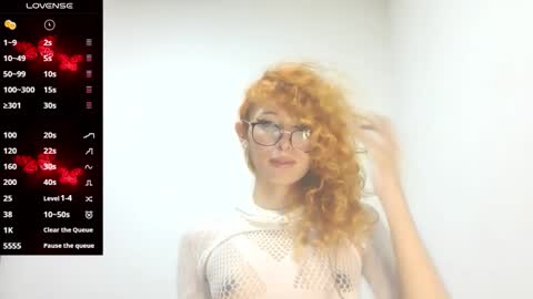 Snapshot of trixy_roses chatting on September 15, 7:02 am Trixy Rose online show from September 15, 7:02 am