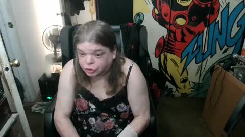 Snapshot of ts_anne chatting on February 21, 7:01 am Anne online show from February 21, 7:01 am