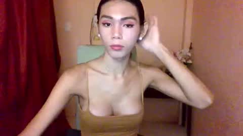 marla online show from April 12, 11:35 am