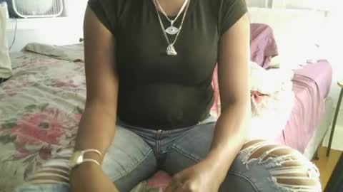 Amber White online show from June 18, 1:18 am