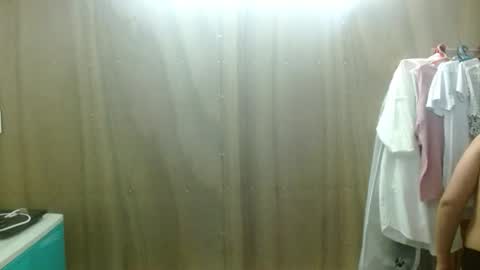 Snapshot of tsbigmama chatting on October 19, 11:57 am tsbigmama online show from October 19, 11:57 am