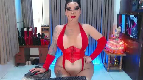 Snapshot of tsbubblebutt chatting on December 21, 4:09 am Tsbubblebutt online show from December 21, 4:09 am