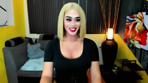 Nicoleeee online show from January 11, 11:11 pm