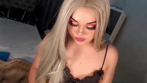 jayvie online show from October 28, 1:03 am