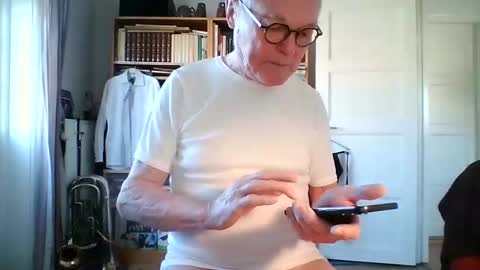 FINN but call me NANNA online show from March 18, 2:16 pm