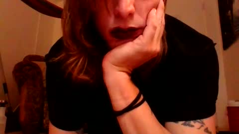 Snapshot of turnmetrans chatting on October 23, 7:56 am Turnmetrans online show from October 23, 7:56 am