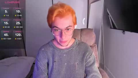 tyler berg online show from September 28, 10:42 pm