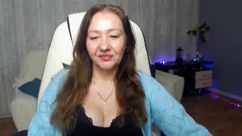 Snapshot of tyramories chatting on October 15, 12:16 pm tyramories online show from October 15, 12:16 pm