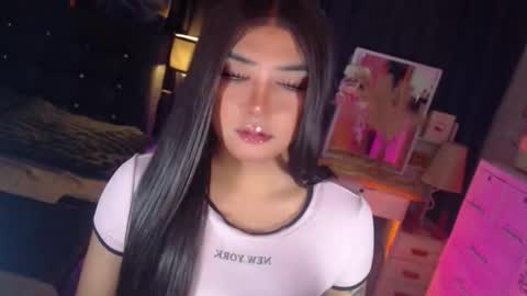 Alex online show from February 25, 7:07 pm