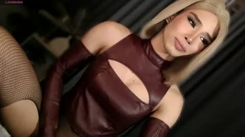 Miss Andrea online show from June 20, 2:42 pm