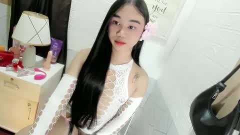 Snapshot of ur_sweetiechess18 chatting on September 27, 11:14 pm ur_sweetiechess18 online show from September 27, 11:14 pm
