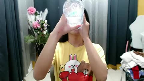 urasiancumgirl_ online show from June 27, 12:22 pm