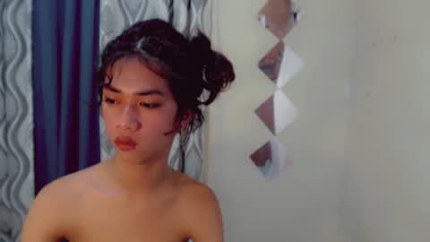 urasianyana online show from June 11, 2:22 am