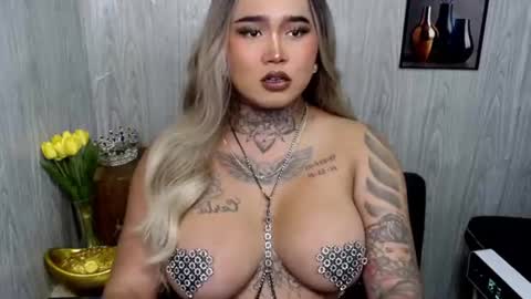 Maxxie online show from July 10, 9:13 am