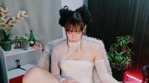 urfave_bbgirl online show from February 23, 1:14 pm