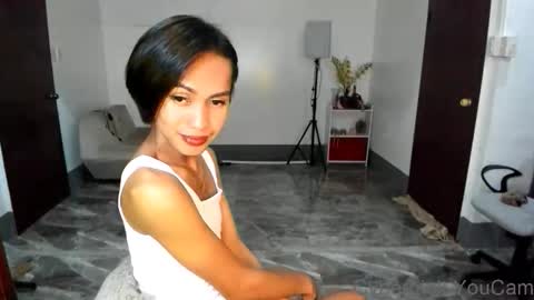 Snapshot of urfavouriteaddiction chatting on October 3, 1:44 pm Rianne online show from October 3, 1:44 pm