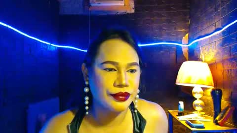 queen norelle online show from January 5, 7:50 pm