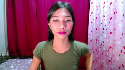 urloverjasmine_xx online show from July 31, 3:45 pm