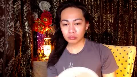 Merca online show from February 9, 9:06 pm