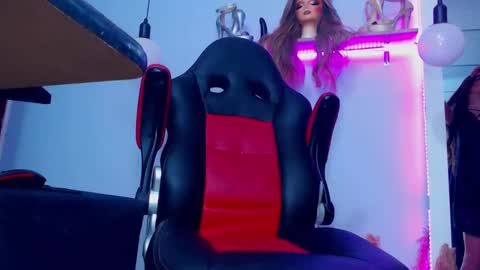 valen_foxxx online show from January 29, 8:14 pm