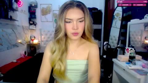 Snapshot of valeria_nikia chatting on October 19, 11:24 am VALERIA online show from October 19, 11:24 am