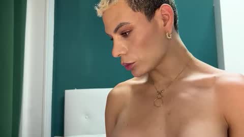 valeria_thonson online show from November 10, 1:06 am