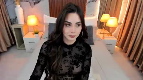        INSTAGRAM valeriamiramag  --- follow me online show from July 10, 1:43 am