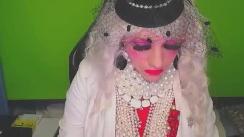 vanesacrossdresser online show from January 30, 5:19 am