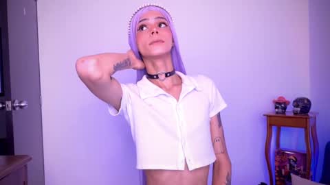  Varya Ferreira - independent model  online show from January 7, 9:35 pm