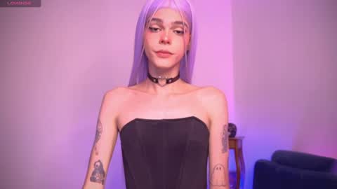  Varya Ferreira - independent model  online show from March 1, 2:04 am