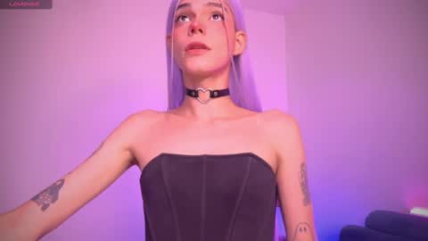  Varya Ferreira - independent model  online show from March 12, 5:02 am