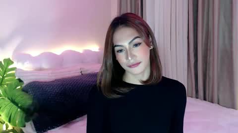 Venus Sunrise Bombshell online show from February 6, 11:27 am