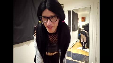 vicky_crossdresser online show from October 20, 12:58 am