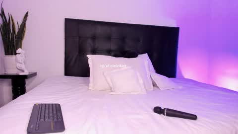 D A N I - INSTAGRAM VIKO QQ online show from April 11, 7:36 am