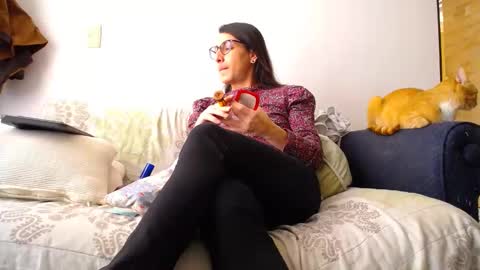 Snapshot of violetagomez_co chatting on February 5, 2:26 pm Violeta Gmez online show from February 5, 2:26 pm