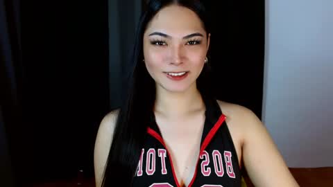 Snapshot of violetasha chatting on January 28, 1:50 am violet online show from January 28, 1:50 am