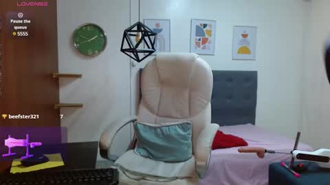 Snapshot of vittoria_lombardi07 chatting on January 30, 1:10 pm VITTORIA online show from January 30, 1:10 pm