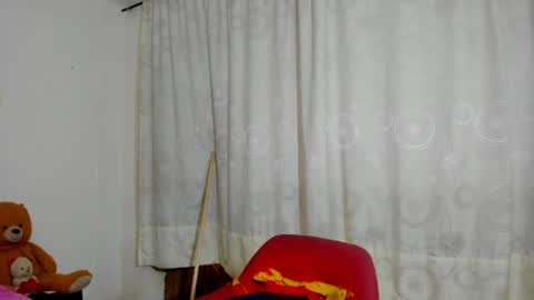 instagram Viviana73215 online show from April 2, 11:03 pm