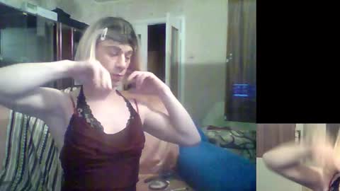 Violetta Elysia online show from February 9, 11:11 pm