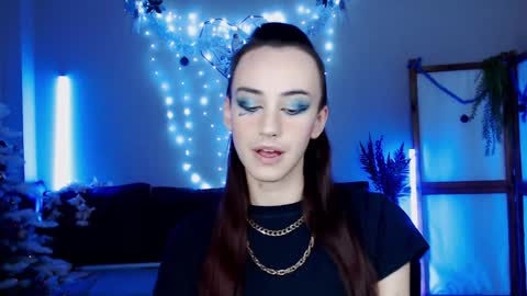 Snapshot of wildorchid_ chatting on February 1, 6:00 am Master Kieran hehim online show from February 1, 6:00 am