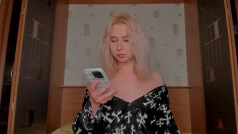 xander_novak online show from March 4, 9:25 am