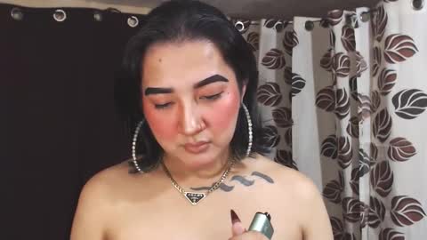 Snapshot of xasianempressx chatting on January 10, 7:11 pm Nira NOT INTO CHEAP GUYS online show from January 10, 7:11 pm