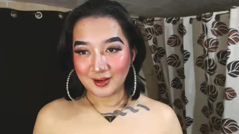 Snapshot of xasianempressx chatting on February 3, 10:54 pm Nira NOT INTO CHEAP GUYS online show from February 3, 10:54 pm