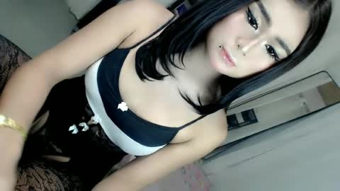 kianna online show from June 28, 1:00 am