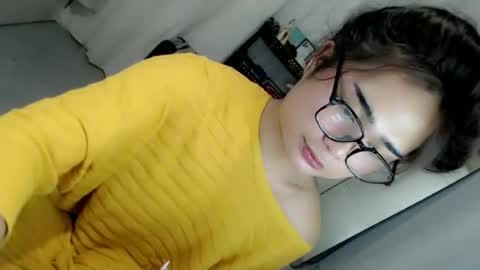 kianna online show from June 29, 10:42 pm