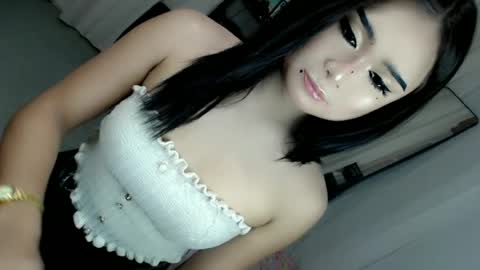 kianna online show from July 1, 11:05 pm