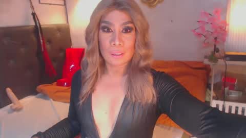 Snapshot of xhardcock2playx chatting on March 8, 9:17 am GODDESS KRISTEL online show from March 8, 9:17 am