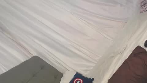 xoxo online show from December 27, 7:14 pm