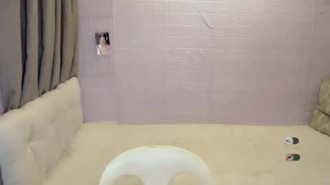 xsabbylicious69 online show from February 6, 5:57 am