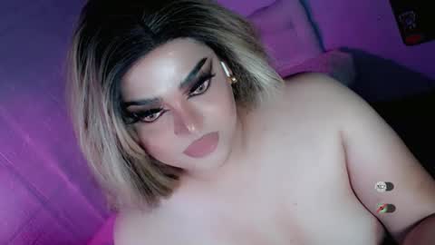 xsabbylicious69 online show from March 29, 12:44 am